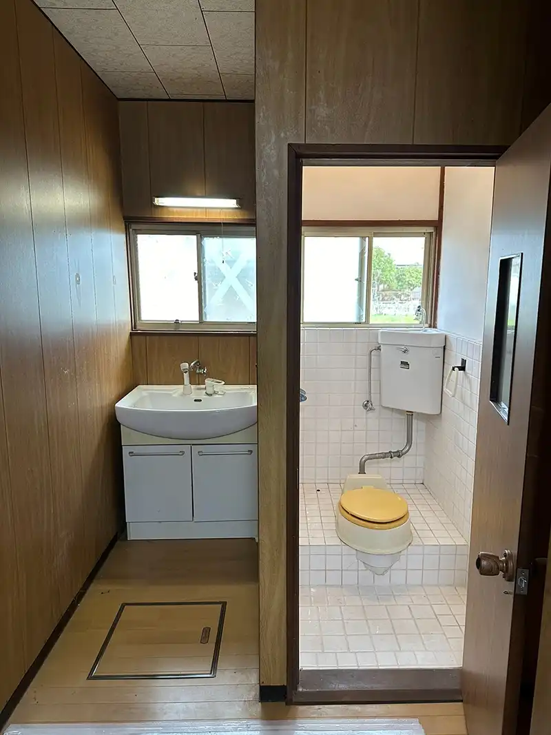 トイレ施工事例ビフォー